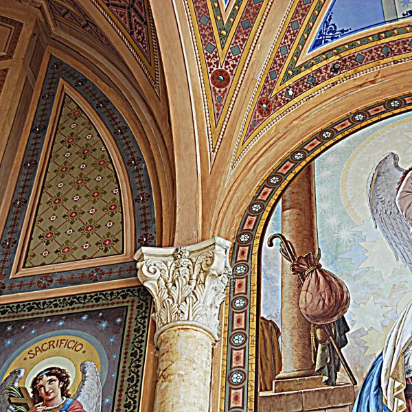 Danos de entablamento da Nervura da abóboda da 1ª coluna da NC (lado esquerdo) - 20/03/2014 - 8h30min