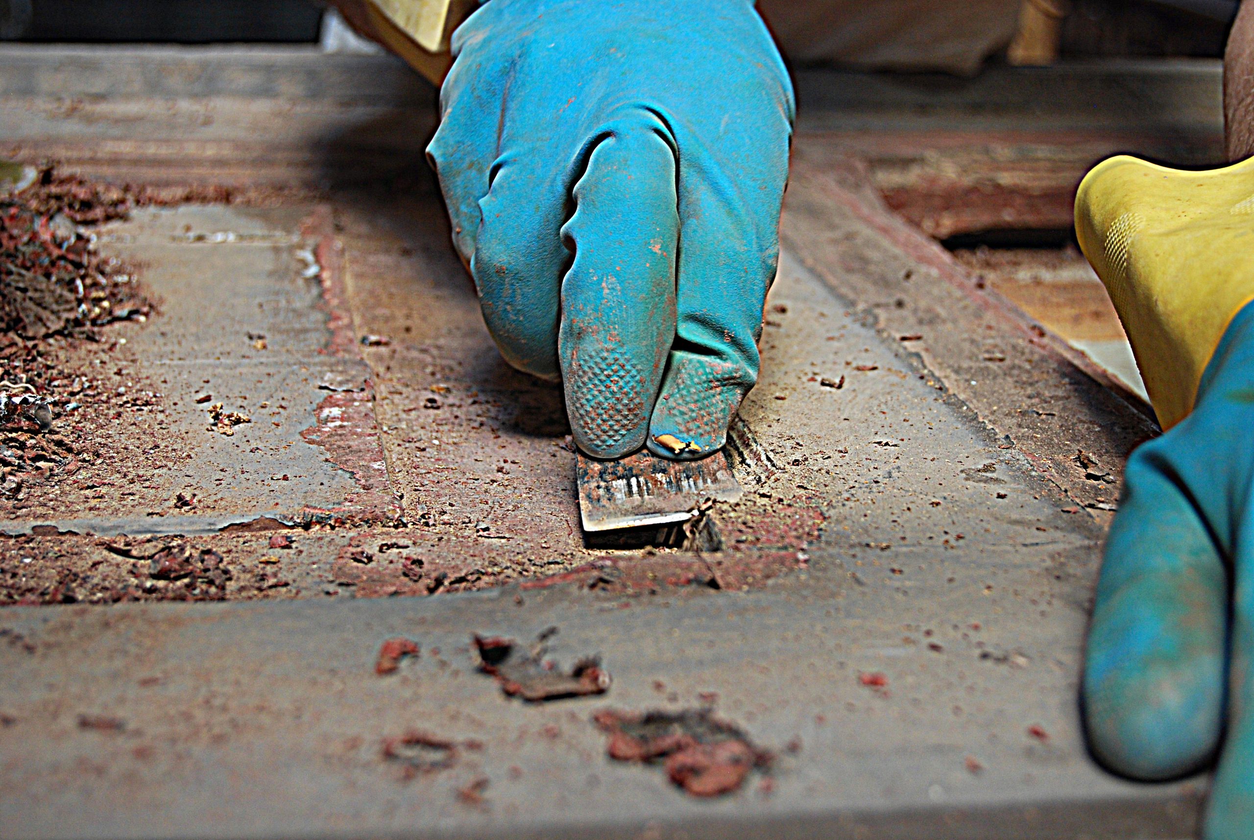 Decapagem de para retira de repintura de 2 porta NLE - 14-03-2014 - 14h